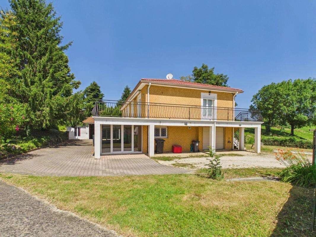 Maison à JARDIN