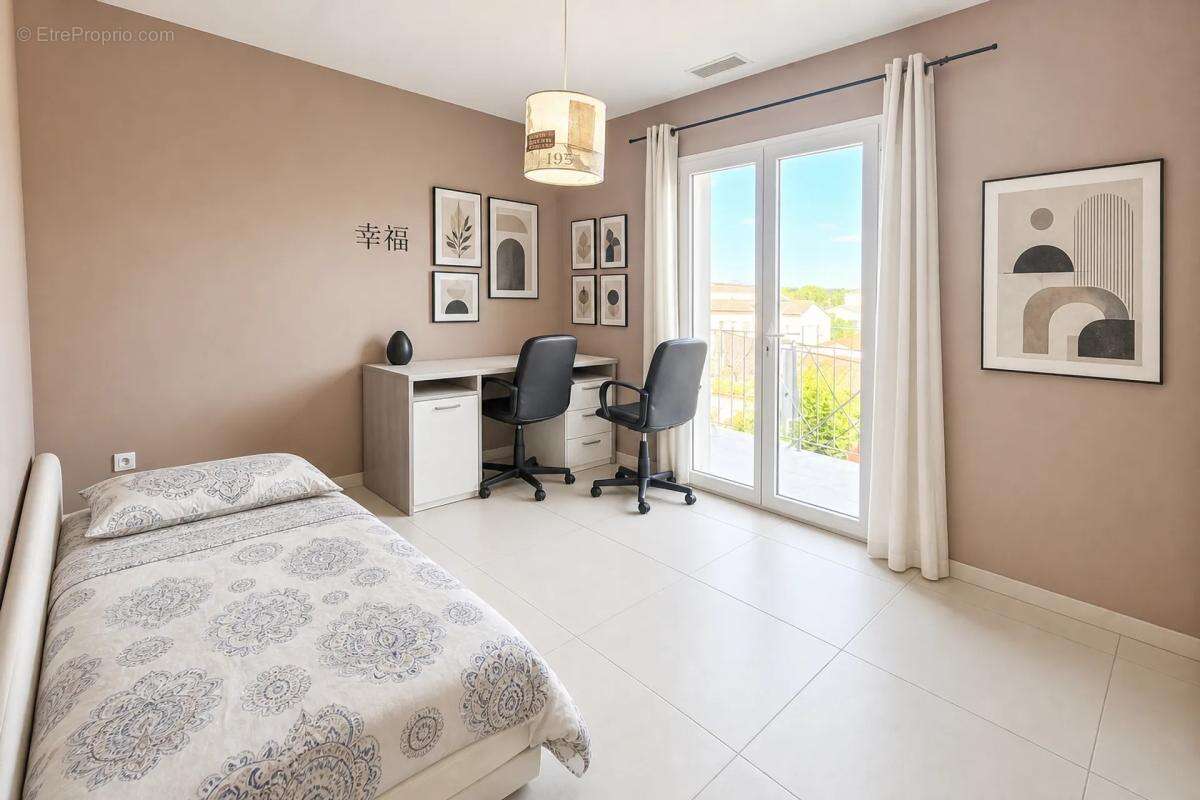 Grande Maison Louée 7 Pièces à Villelongue - photo 12