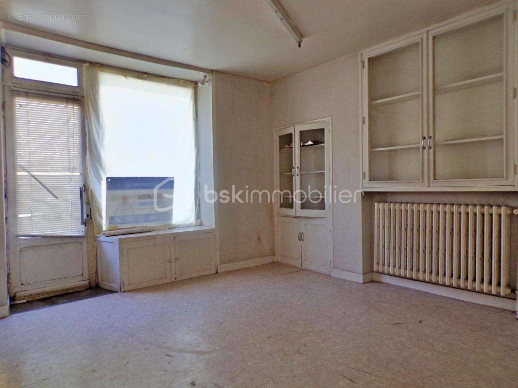 Maison à LABASTIDE-ROUAIROUX