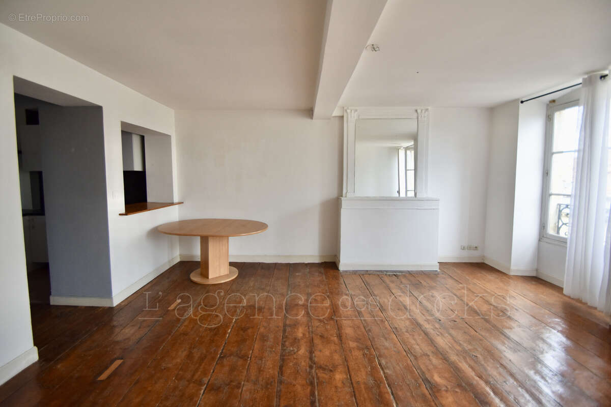 Appartement à BORDEAUX