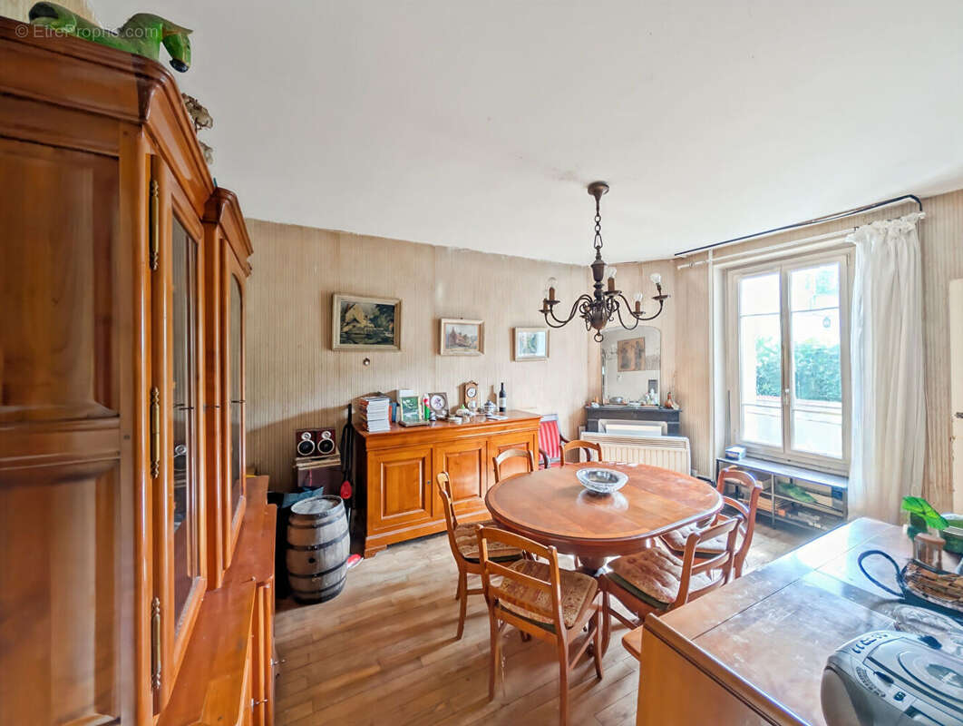 Maison à MONTGERON