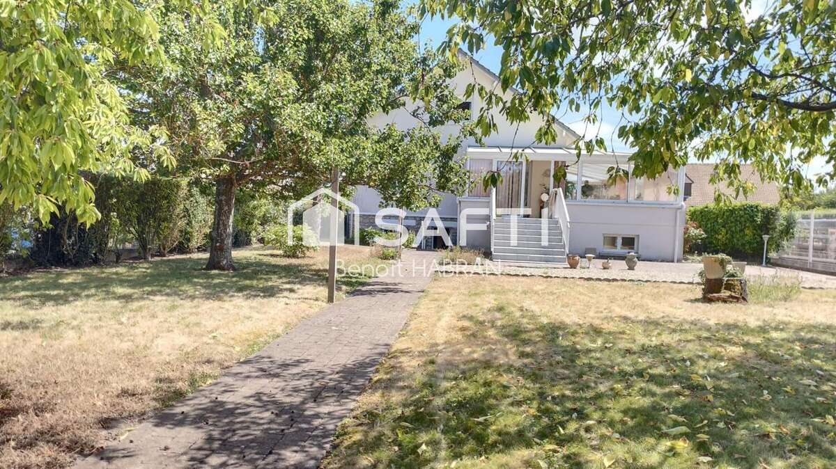 Maison 175 m² à Follainville-Dennemont  - photo 9