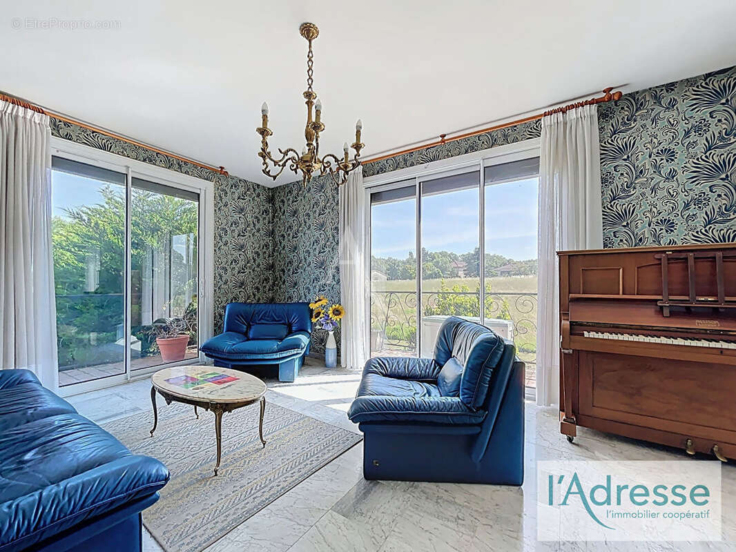 Maison à PECHBONNIEU