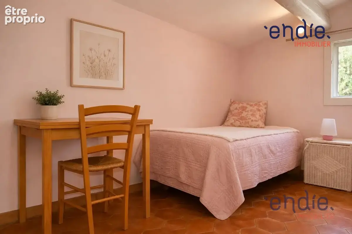 Maison 4 pièces 110 m² à vendre à Les Arcs (83460) - photo 9