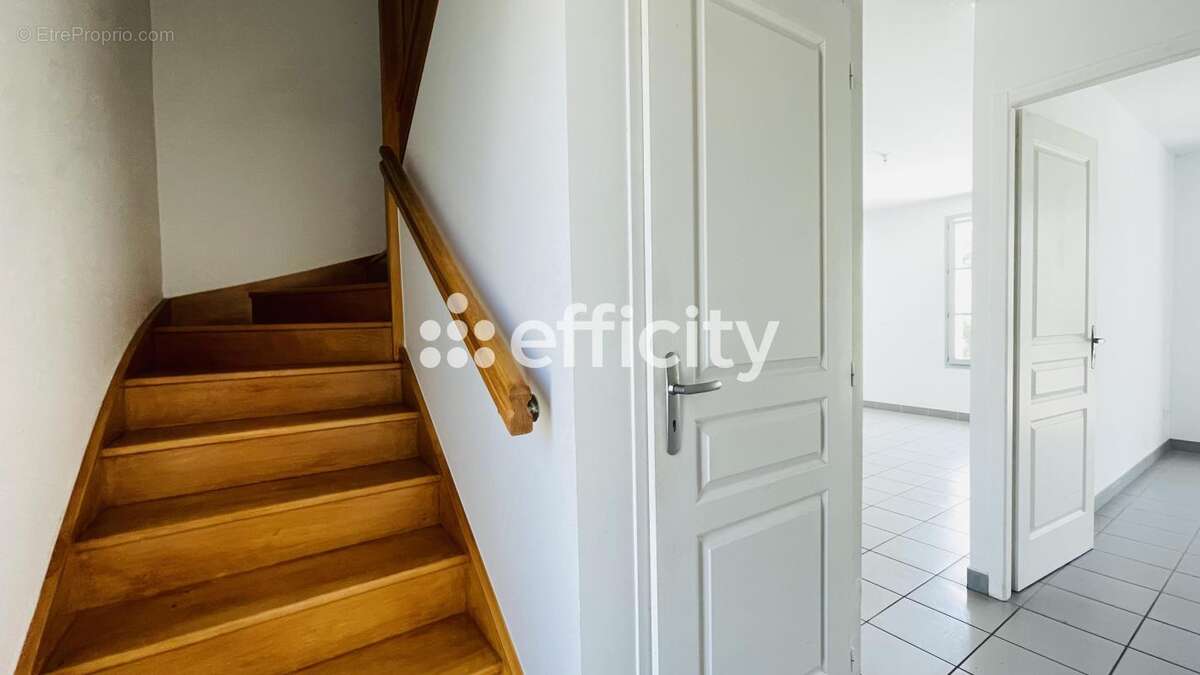 Maison 84 m² à Saint-Georges-D'oleron  - photo 9