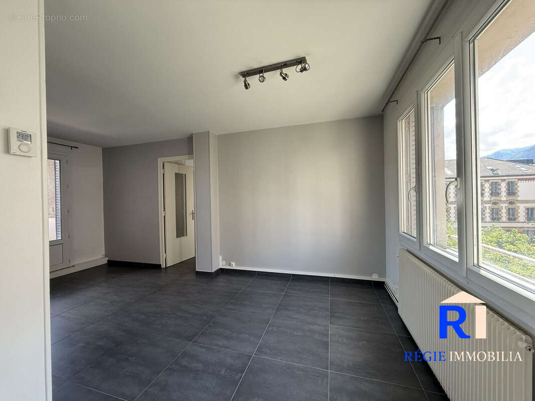 Alcove du séjour - Appartement à GRENOBLE