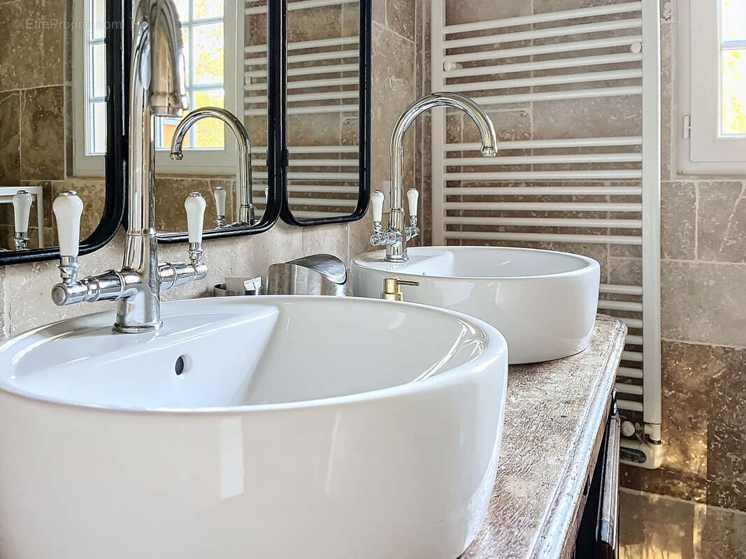 Maison à NOISY-SUR-ECOLE