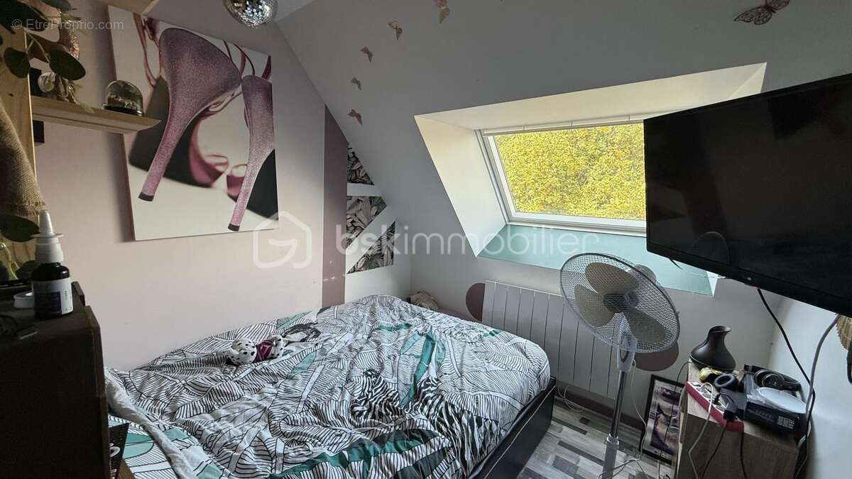 Maison à CHAMPSECRET