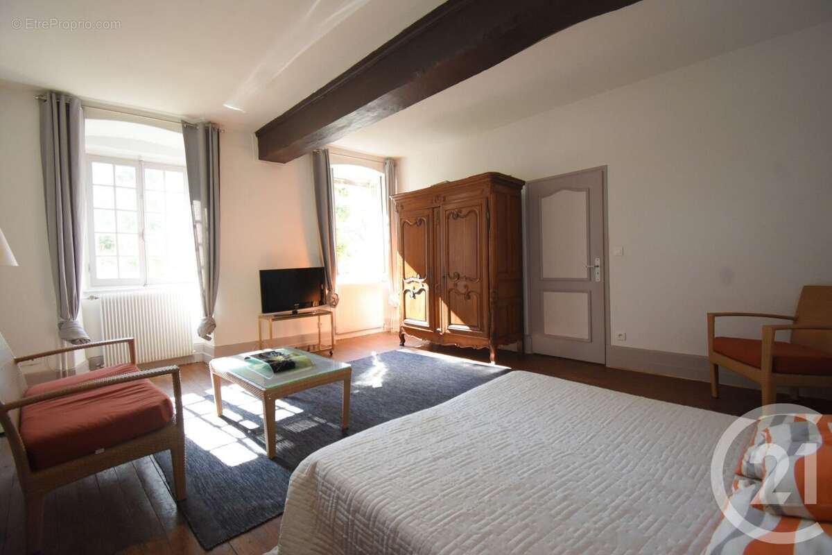 Maison 147 m² à Cusset  - photo 8