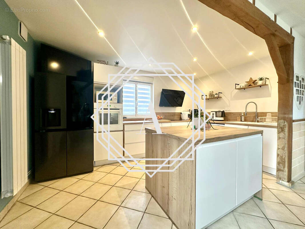 Maison à SAINT-CREPIN-IBOUVILLERS