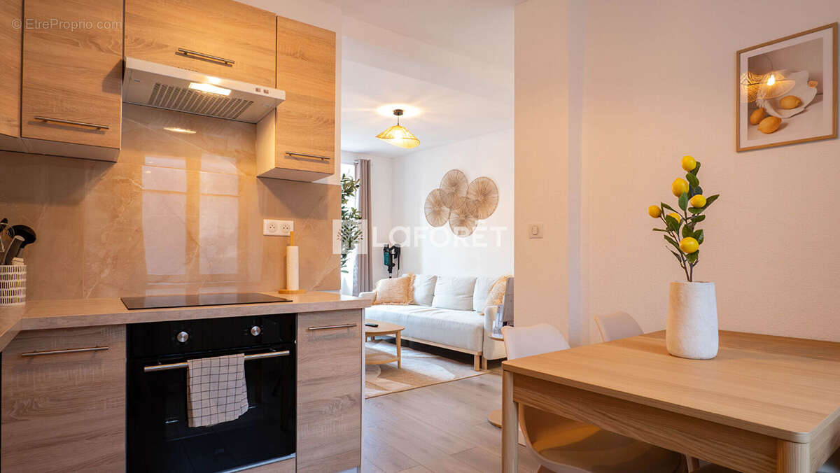 Immeuble Selestat 10 pièces 213.6 m2 - photo 6