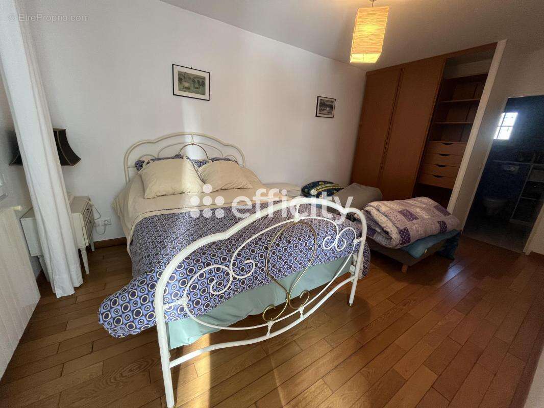 Maison à OUISTREHAM