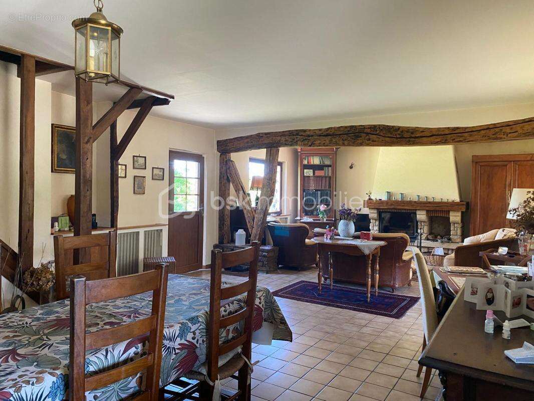 Maison à JAUDRAIS