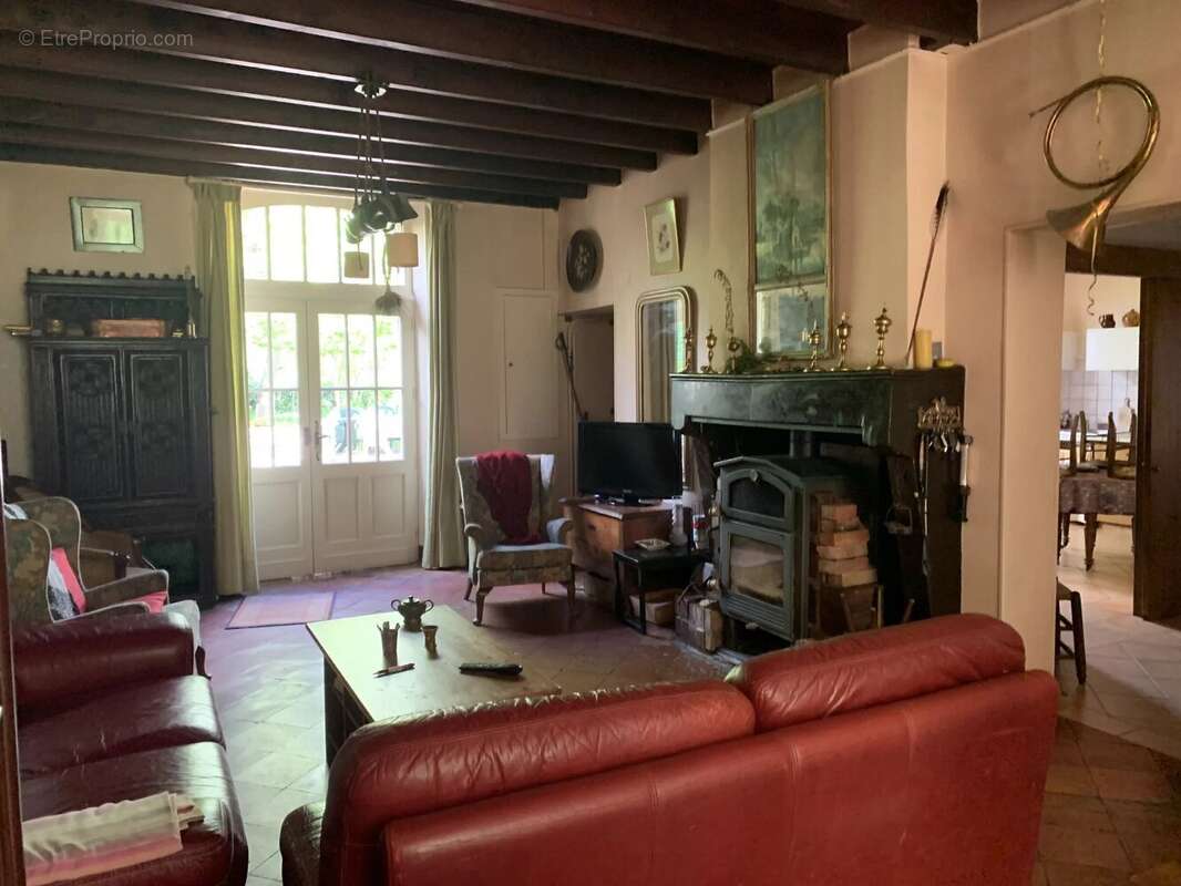 Maison mitoyenne avec 6 chambres, maison d'amis et dépendances - photo 5