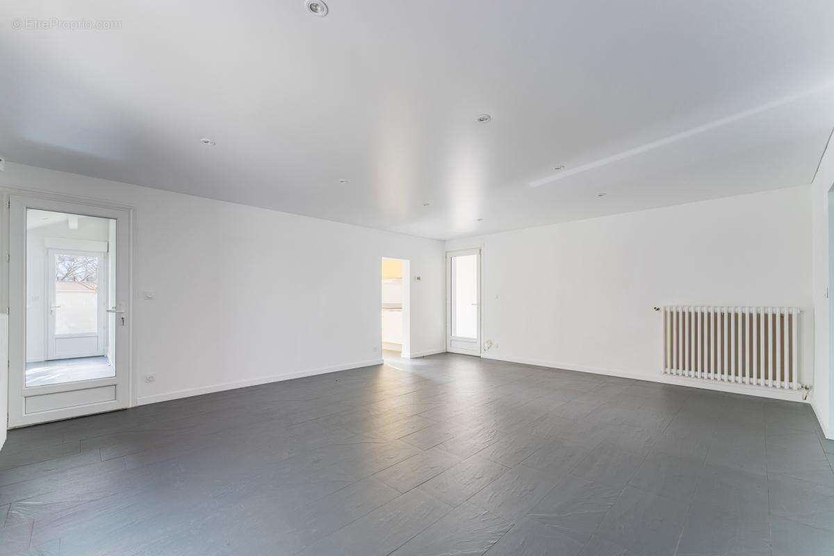 Maison à RILLIEUX-LA-PAPE