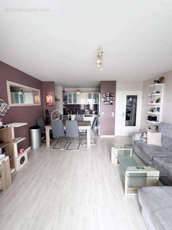 Appartement à ROSNY-SOUS-BOIS