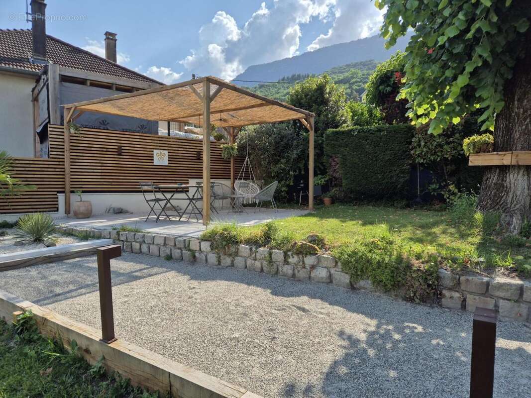 Maison à LE TOUVET