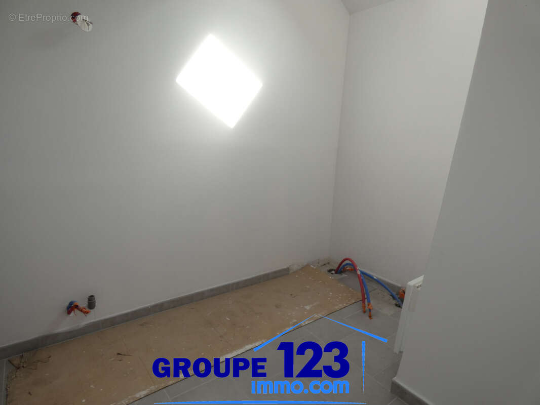 Maison de ville de 145 m2 - photo 7