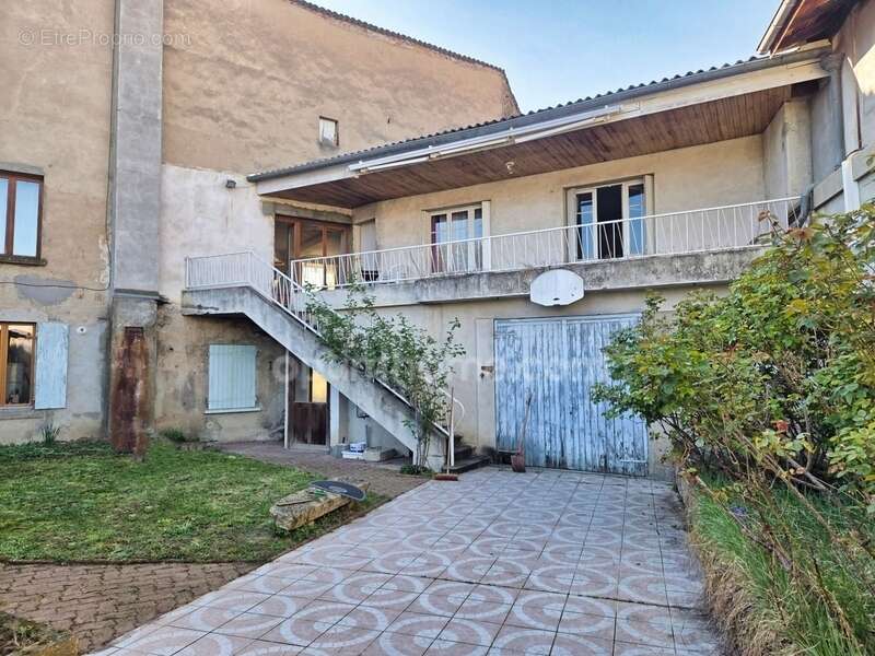Maison à BILLOM