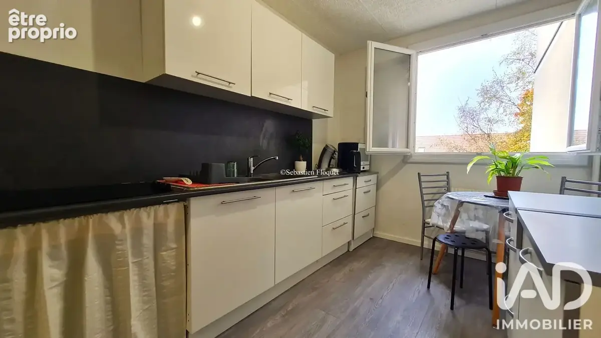Photo 1 - Appartement à NEUVILLE-AUX-BOIS