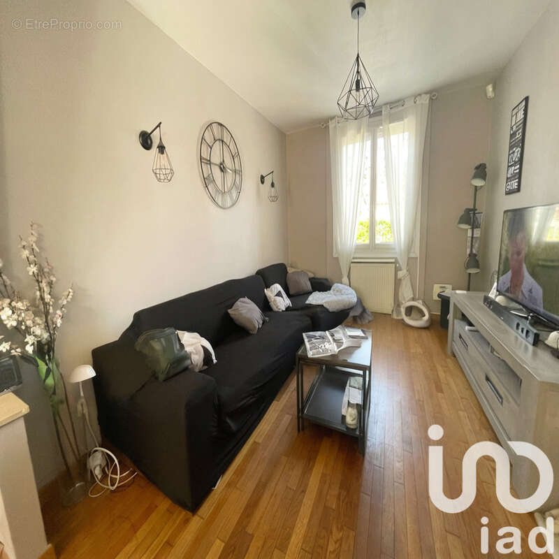 Photo 8 - Maison à VILLENEUVE-LE-ROI