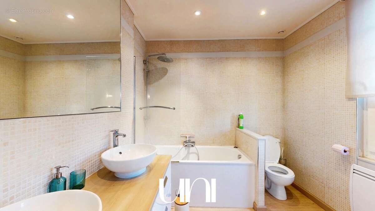 Maison à GRANDCAMP-MAISY