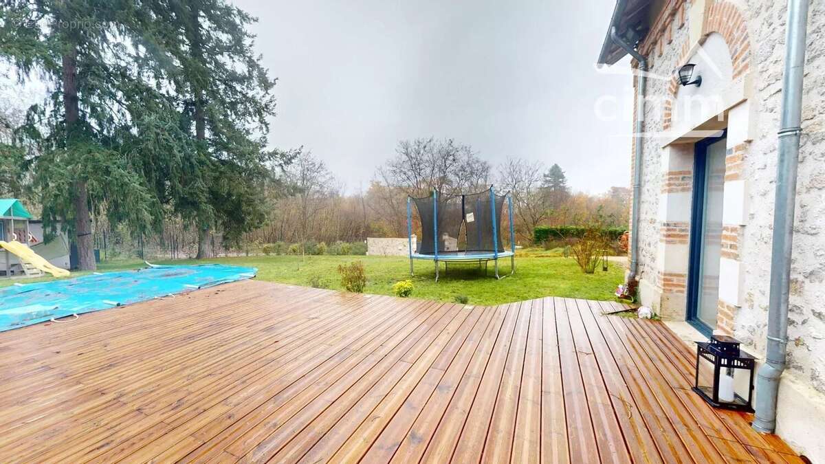 Maison à SAINT-CYR-EN-VAL