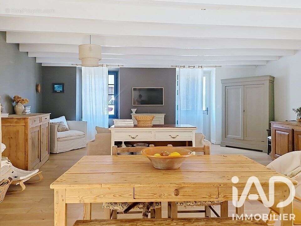 Photo 2 - Maison à PELLEGRUE