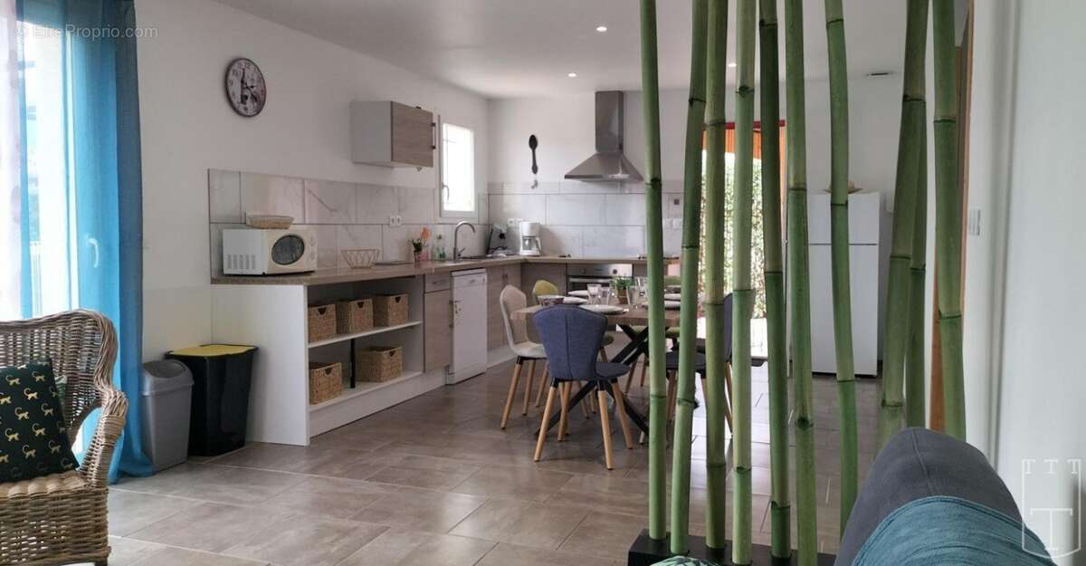 Maison à VALLON-PONT-D&#039;ARC