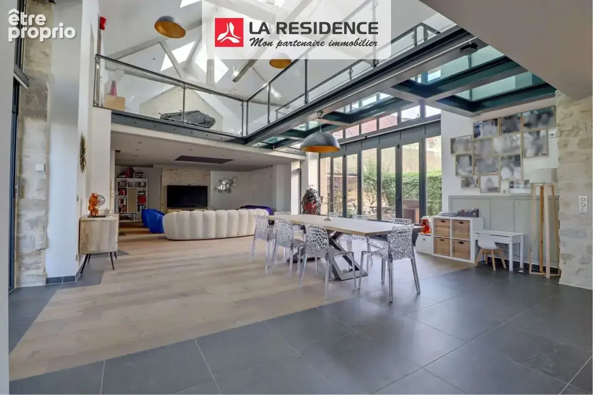 Maison 9 pièces 563 m² à vendre à Jouy-Le-Moutier (95280) - photo 5