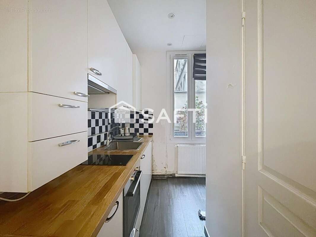 Photo 3 - Appartement à PARIS-18E