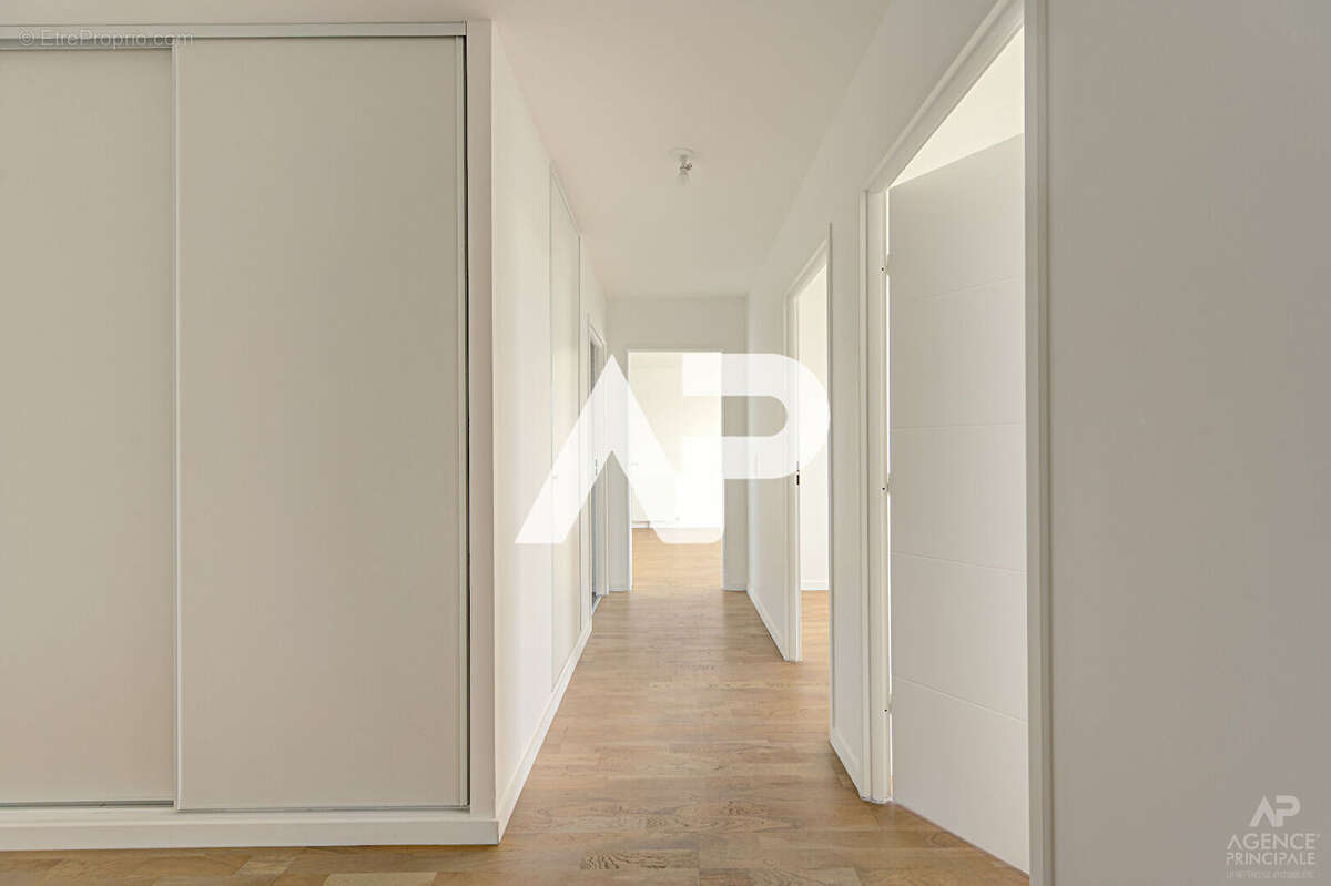 Appartement à RUEIL-MALMAISON