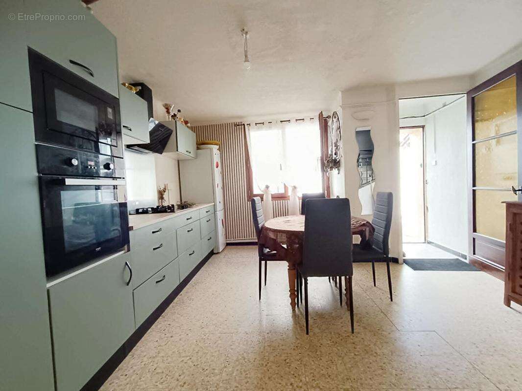 Maison Saint Chamas 4 pièce(s) 105 m2 ET Terrasse - photo 9
