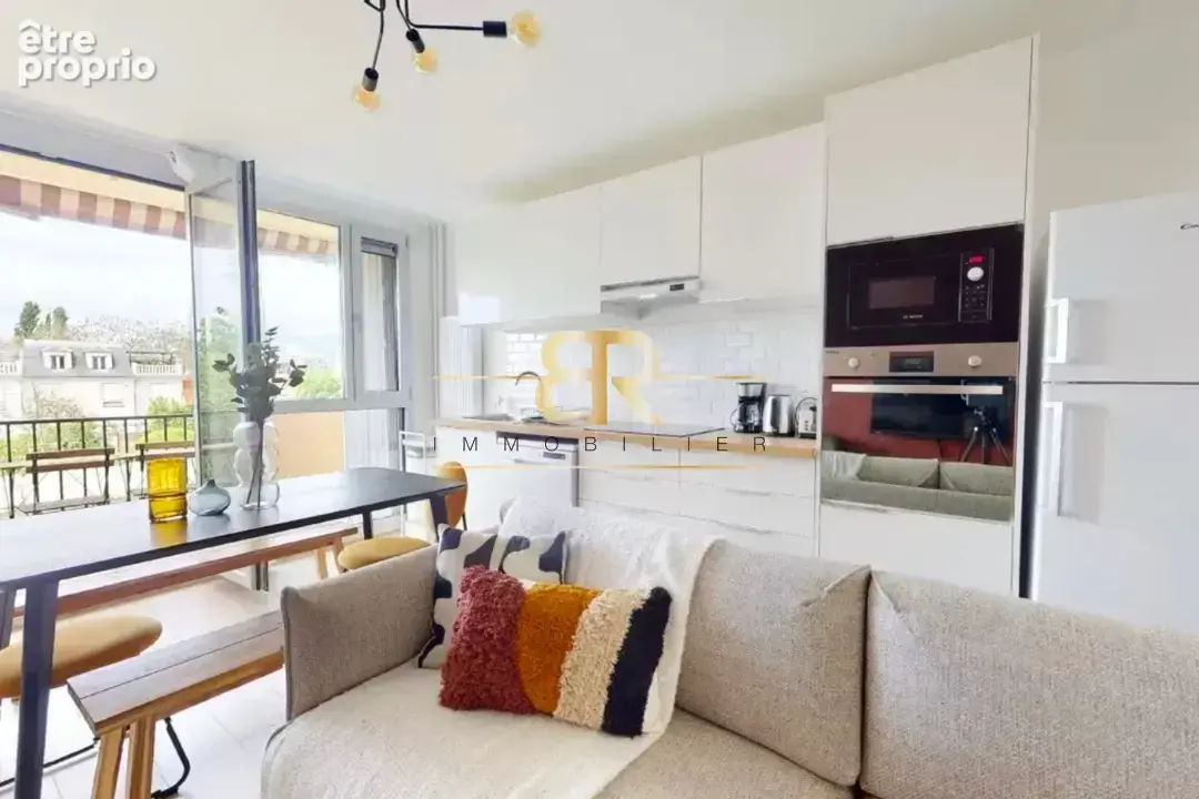 Appartement à COLOMBES