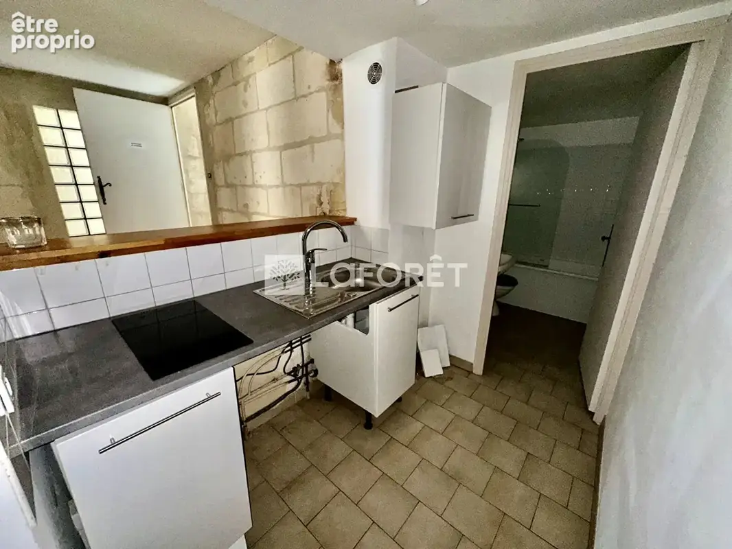 À vendre - appartement t3- arles centre ancien - photo 3