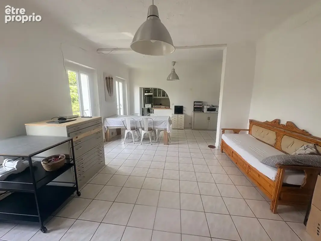 Appartement - 4 pièces - Vidauban - photo 2