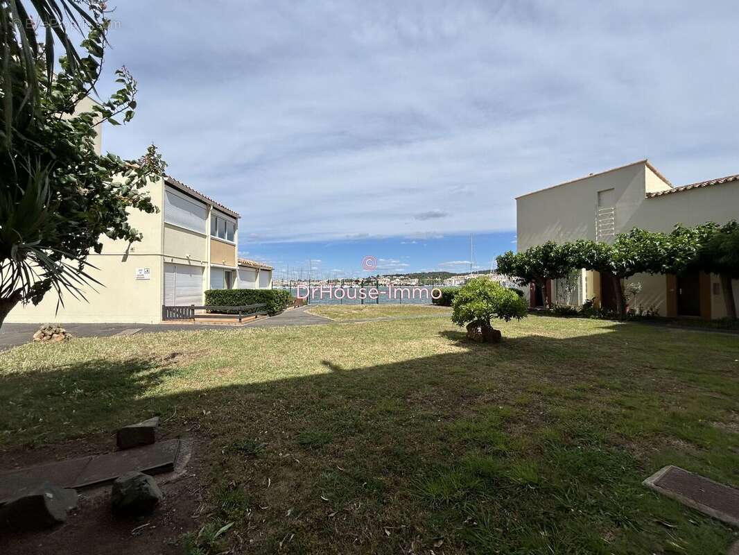 Appartement 32 m² à Agde  - photo 16