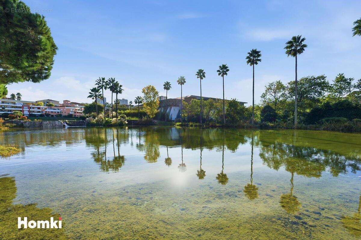 Appartement à LE CANNET