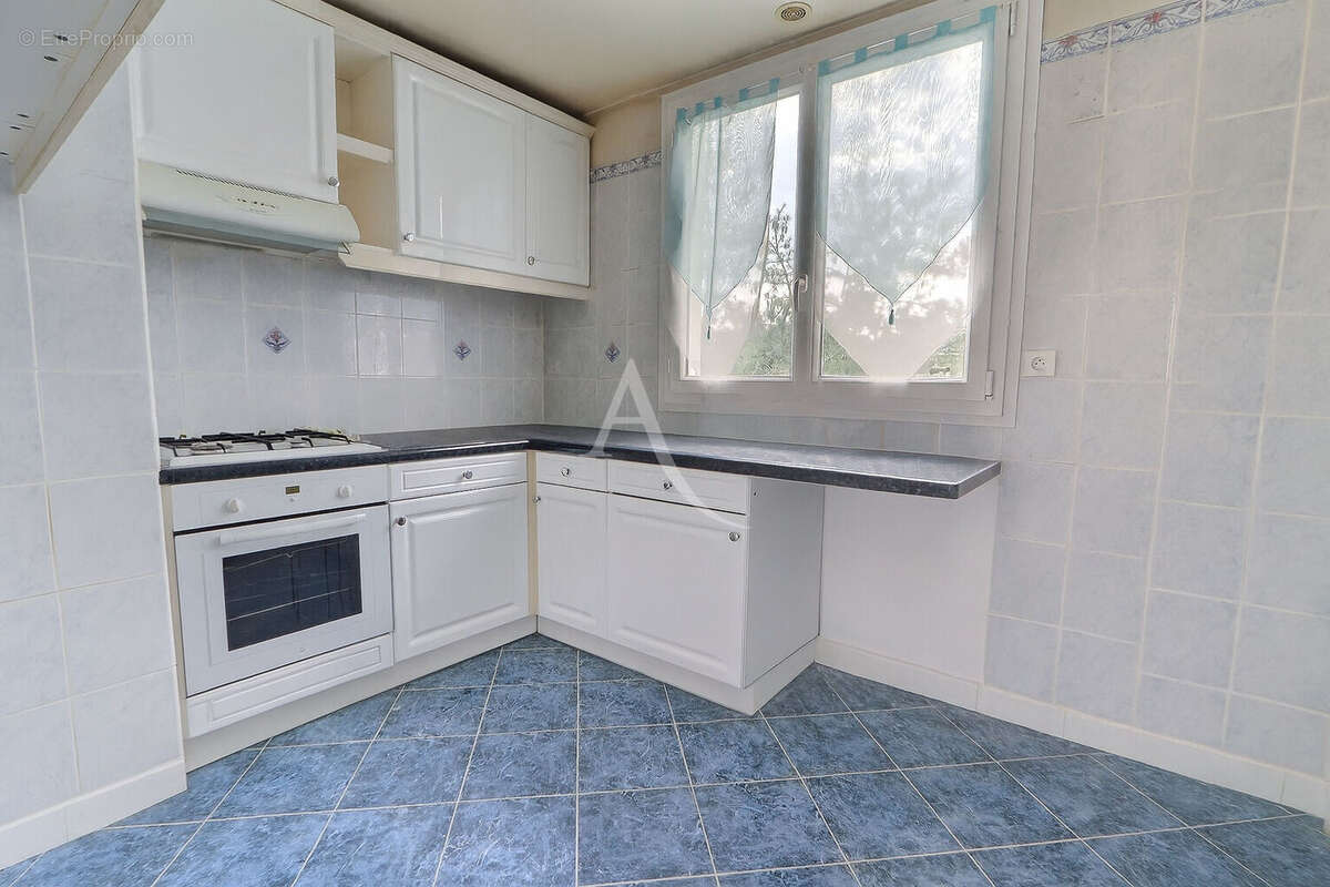 Appartement à AUBERVILLIERS