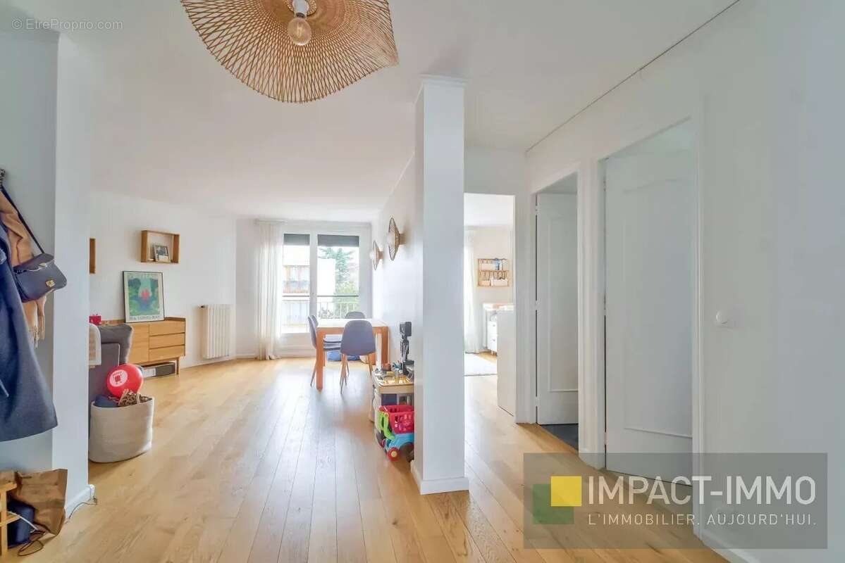 Appartement à ASNIERES-SUR-SEINE