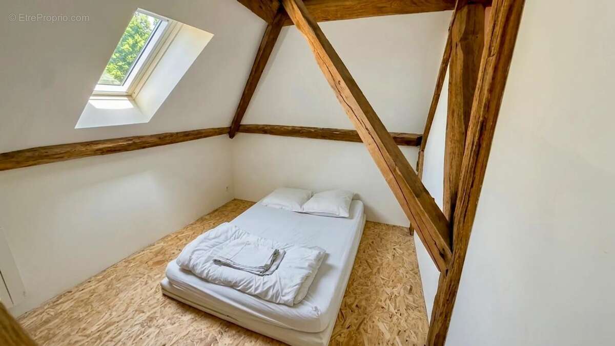 Maison de 8 pièces de 215 m² à Aix-Villemaur-Pâlis - photo 14