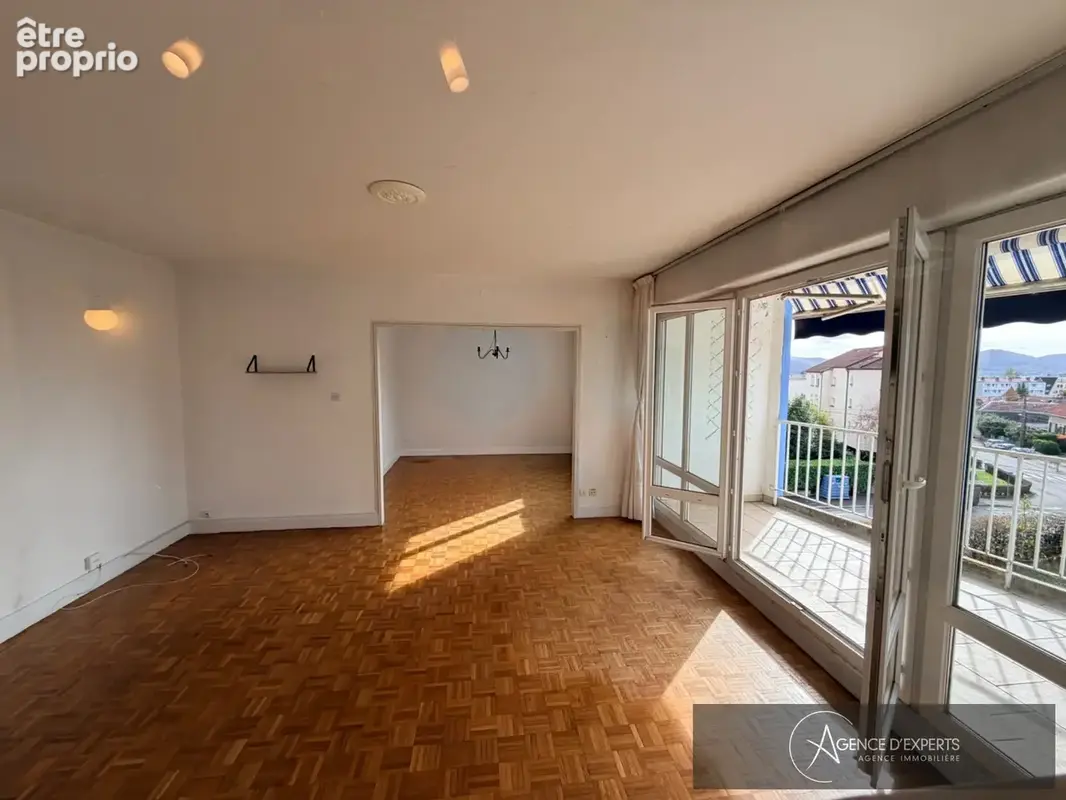 Appartement 4 pièces 93 m² à vendre à Besancon (25000) - photo 3