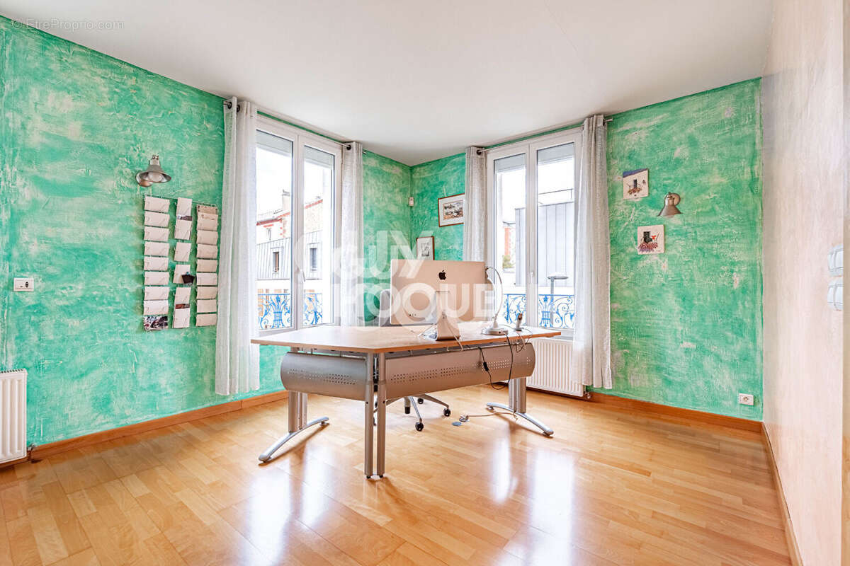 Maison à BOIS-COLOMBES