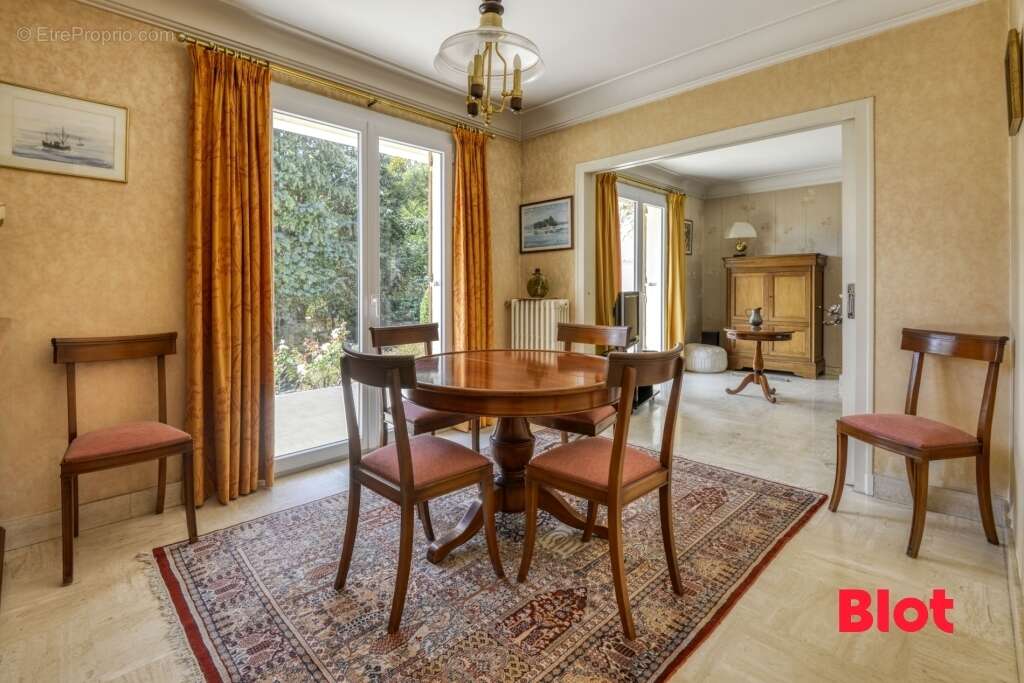 Maison 145 m² à Saint-Herblain  - photo 4