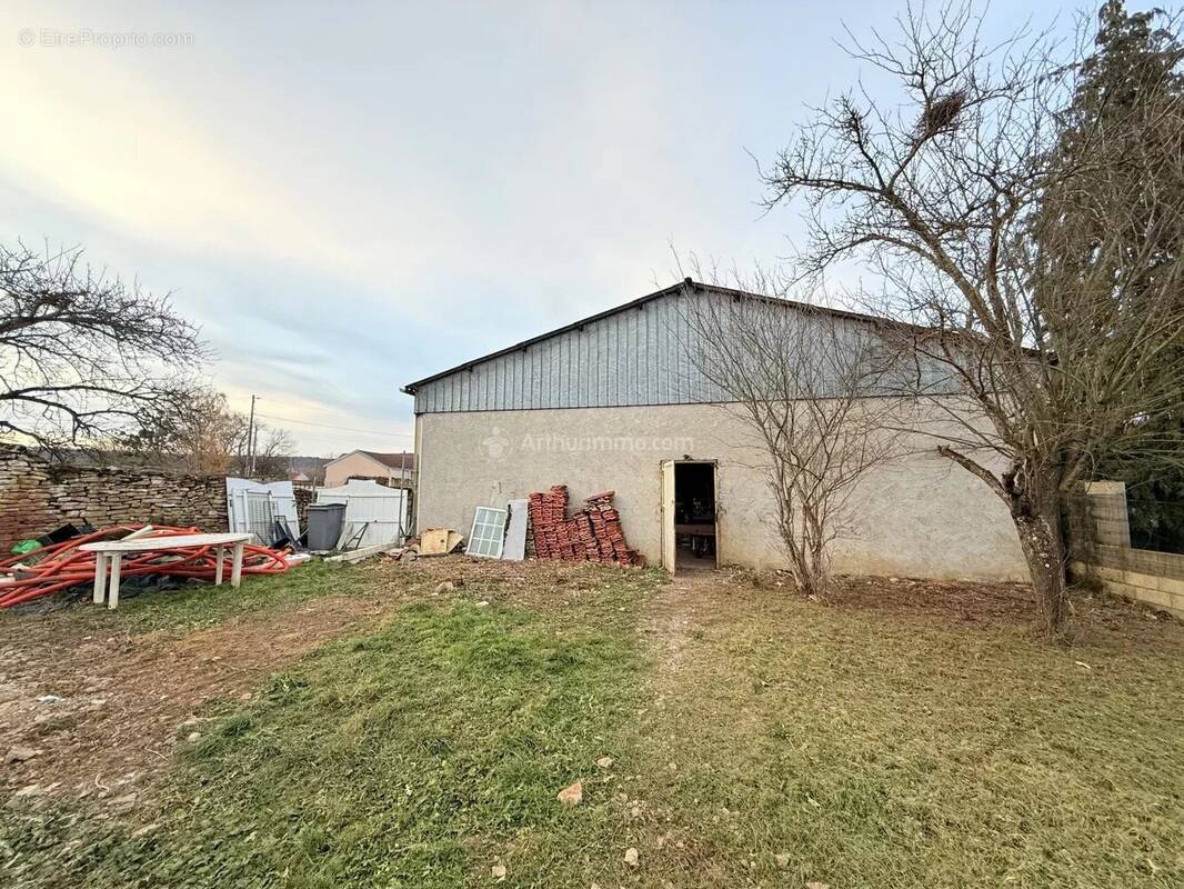Appartement à PREZ-SOUS-LAFAUCHE