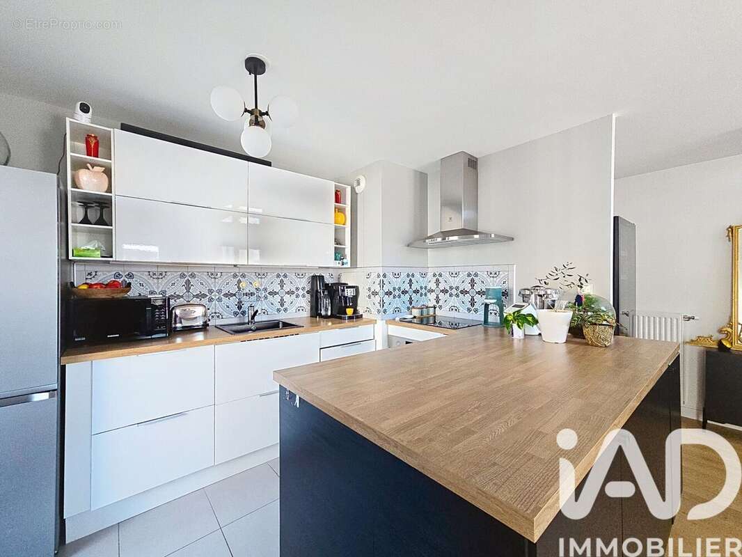 Photo 4 - Appartement à ASNIERES-SUR-SEINE