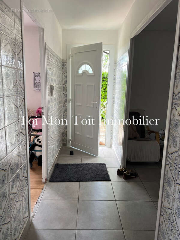 Maison à SAINT-THEODORIT