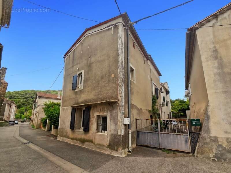 Maison à LAVAL-PRADEL