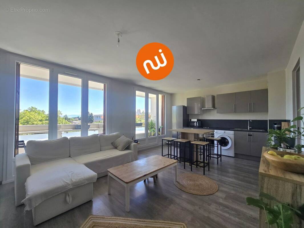 Appartement à LYON-5E