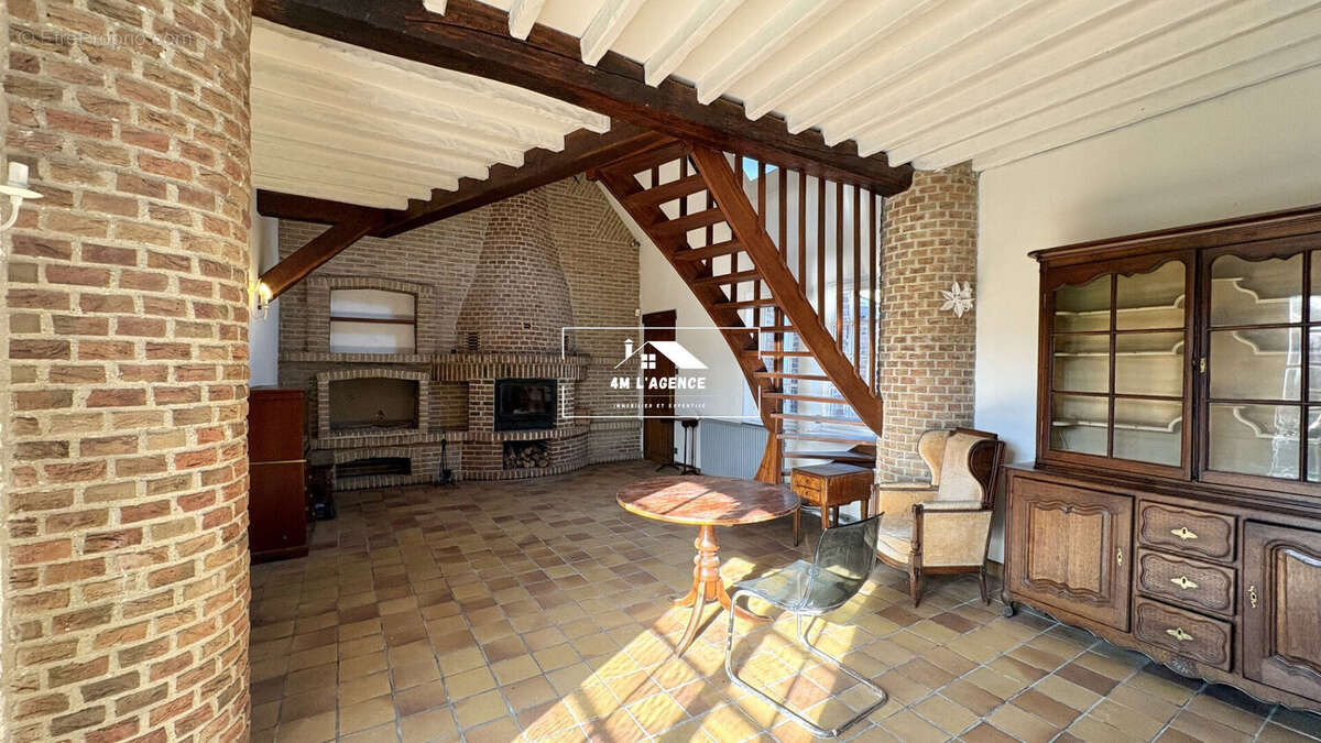 Maison à BEUVRY-LA-FORET